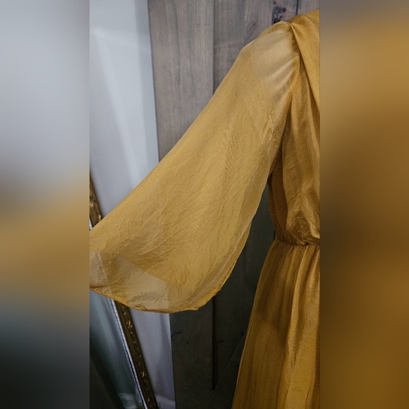 KING KONG Silk Blend Sheen Maxi Boho Flowy Sleeve Dress. Mustard. Size Medium - Picture 8 of 15